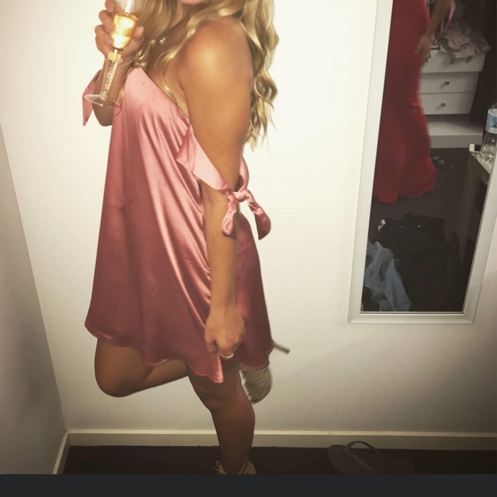Pink dress